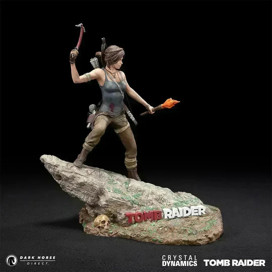 DHC3014-203 Tomb Raider - Lara Croft (Survivor Era) PVC Statue - Dark Horse Comics - Titan Pop Culture