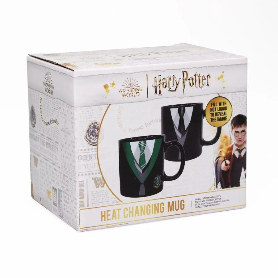 HMBMUGBHP79 Harry Potter - Uniform Slytherin Heat Changing Mug 400ml - Half Moon Bay - Titan Pop Culture