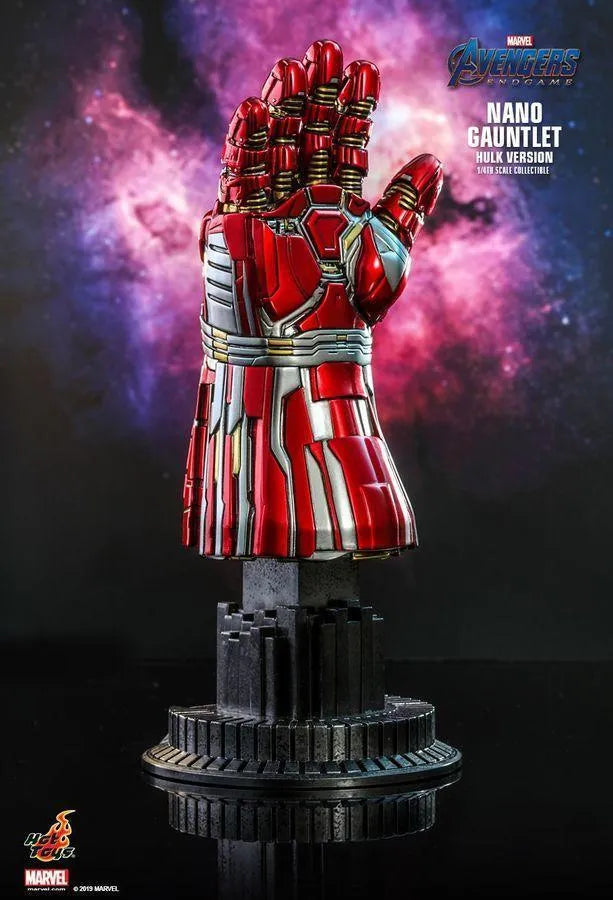 HOTACS009 Avengers 4: Endgame - Nano Gauntlet (Hulk Version) 1:4 Scale Replica - Hot Toys - Titan Pop Culture