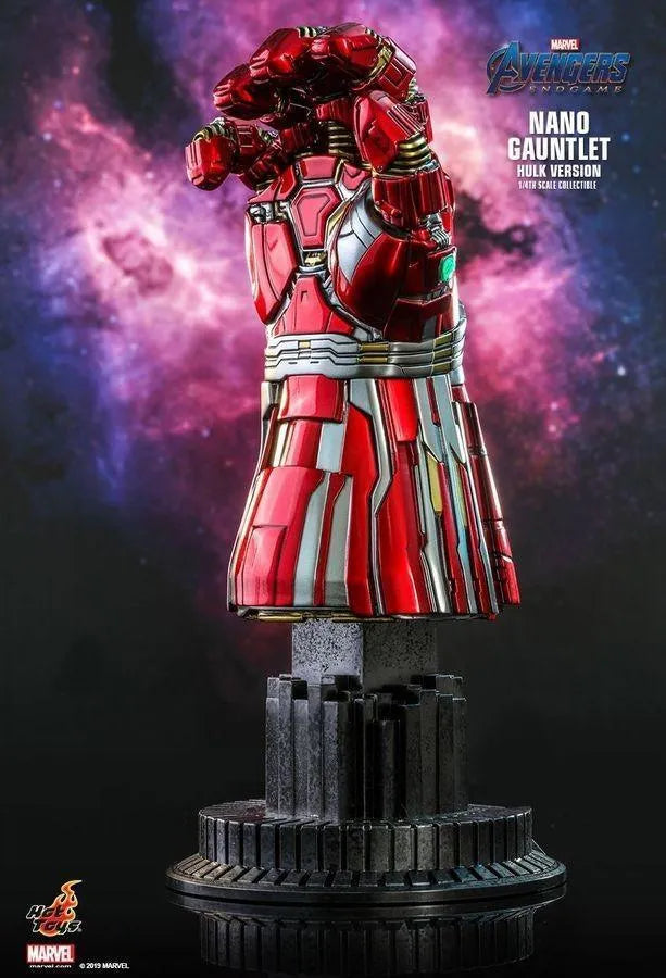 HOTACS009 Avengers 4: Endgame - Nano Gauntlet (Hulk Version) 1:4 Scale Replica - Hot Toys - Titan Pop Culture