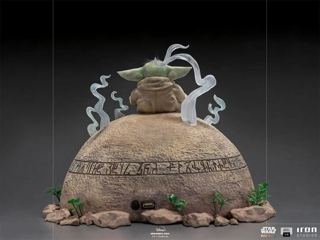 IRO28228 Star Wars: Mandalorian - Grogu Legacy 1:4 Scale Statue - Iron Studios - Titan Pop Culture