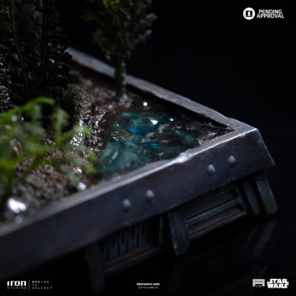 Star Wars - Chewbacca & Tokkat 1:10 Scale Statue