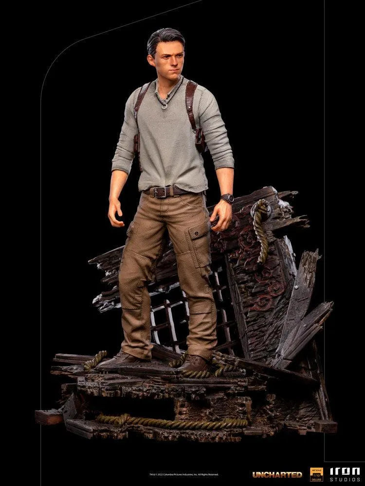 IRO50201 Uncharted - Nathan Drake Deluxe 1:10 Scale Statue - Iron Studios - Titan Pop Culture
