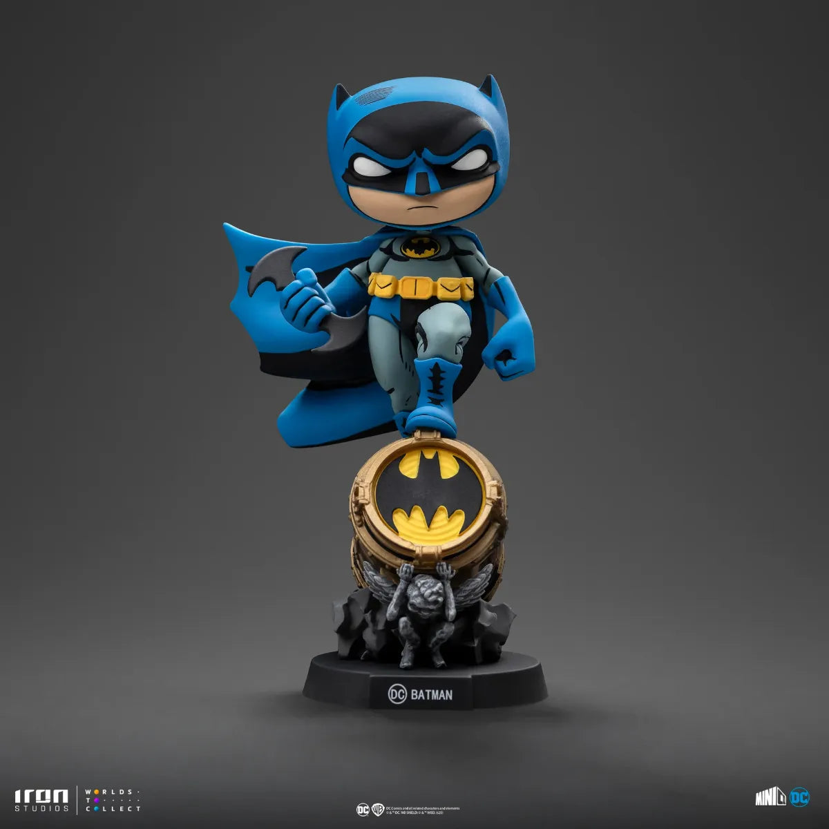 IRO57446 DC - Batman On Bat-Signal (Blue Ver.) Minico Vinyl - Iron Studios - Titan Pop Culture