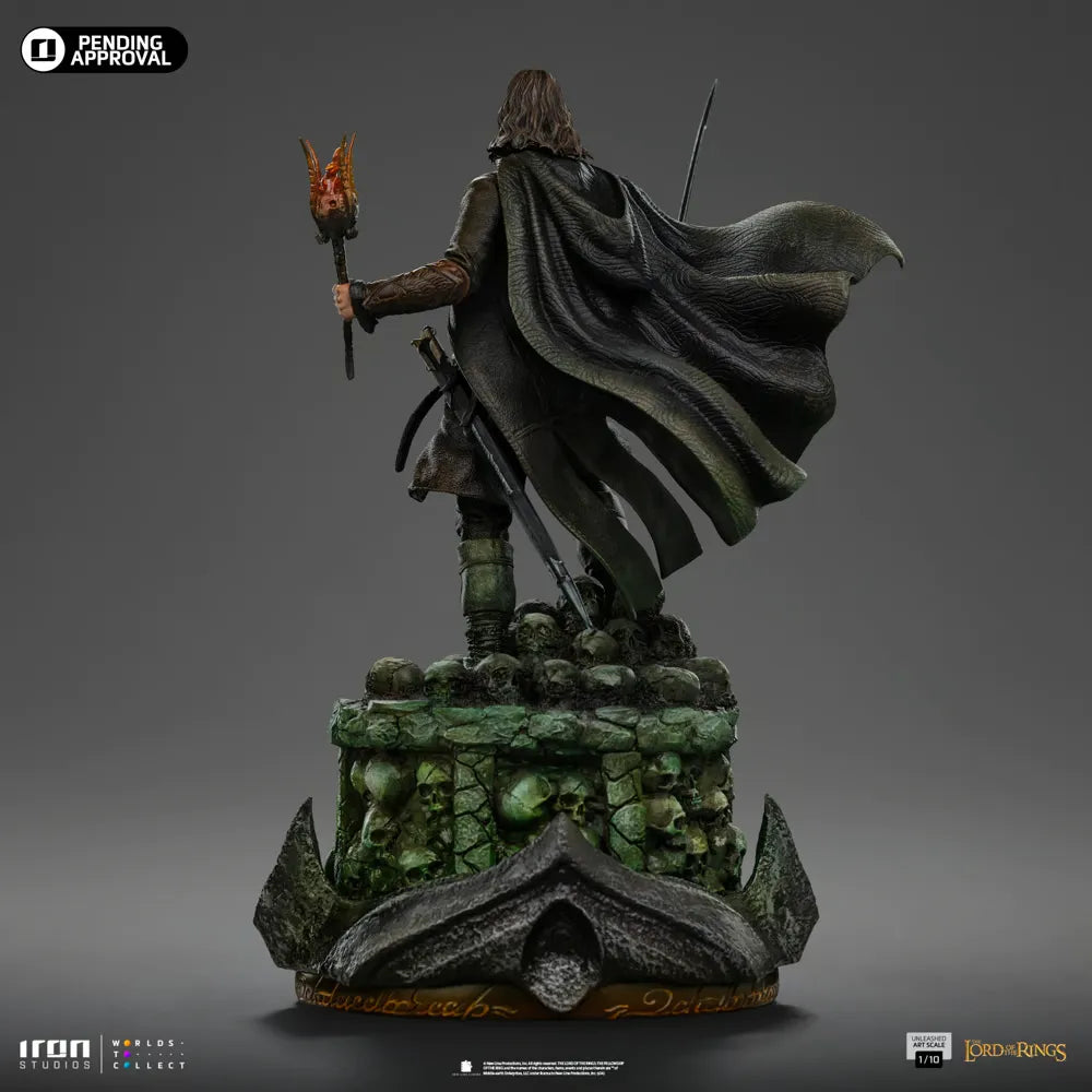 IRO57538 The Lord of the Rings - Aragorn Unleashed 1:10 Scale Statue - Iron Studios - Titan Pop Culture