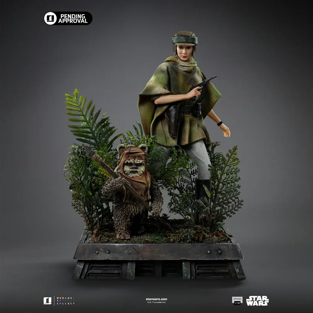 Star Wars - Leia and Wicket 1:10 Scale Statue