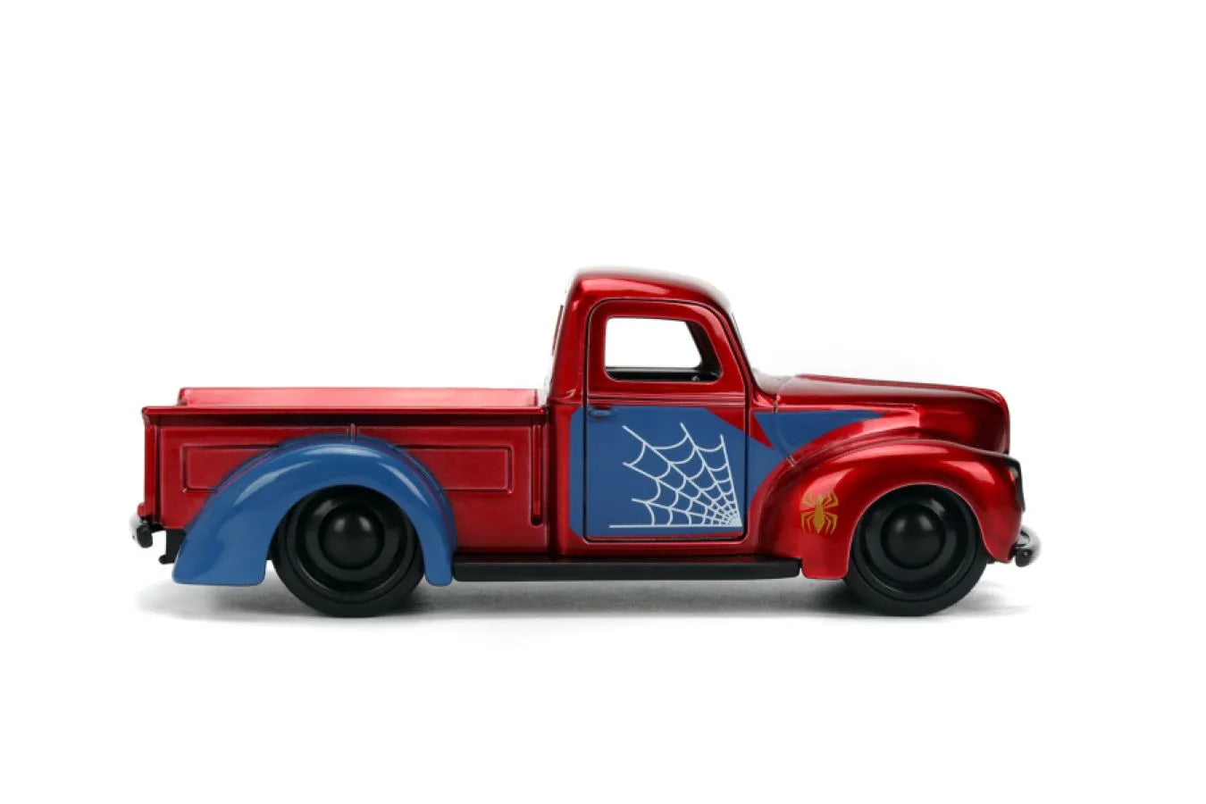 JAD32117 Marvel Comics - 1941 Ford Pickup Spider-Man 1:32 Scale Diecast Vehicle - Jada Toys - Titan Pop Culture