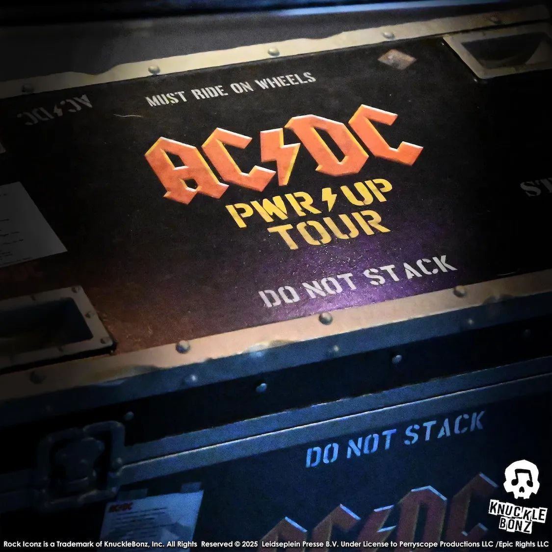 KNUACDCRC200PWR AC/DC - Pwr Up Tour Road Case Statue - KnuckleBonz - Titan Pop Culture