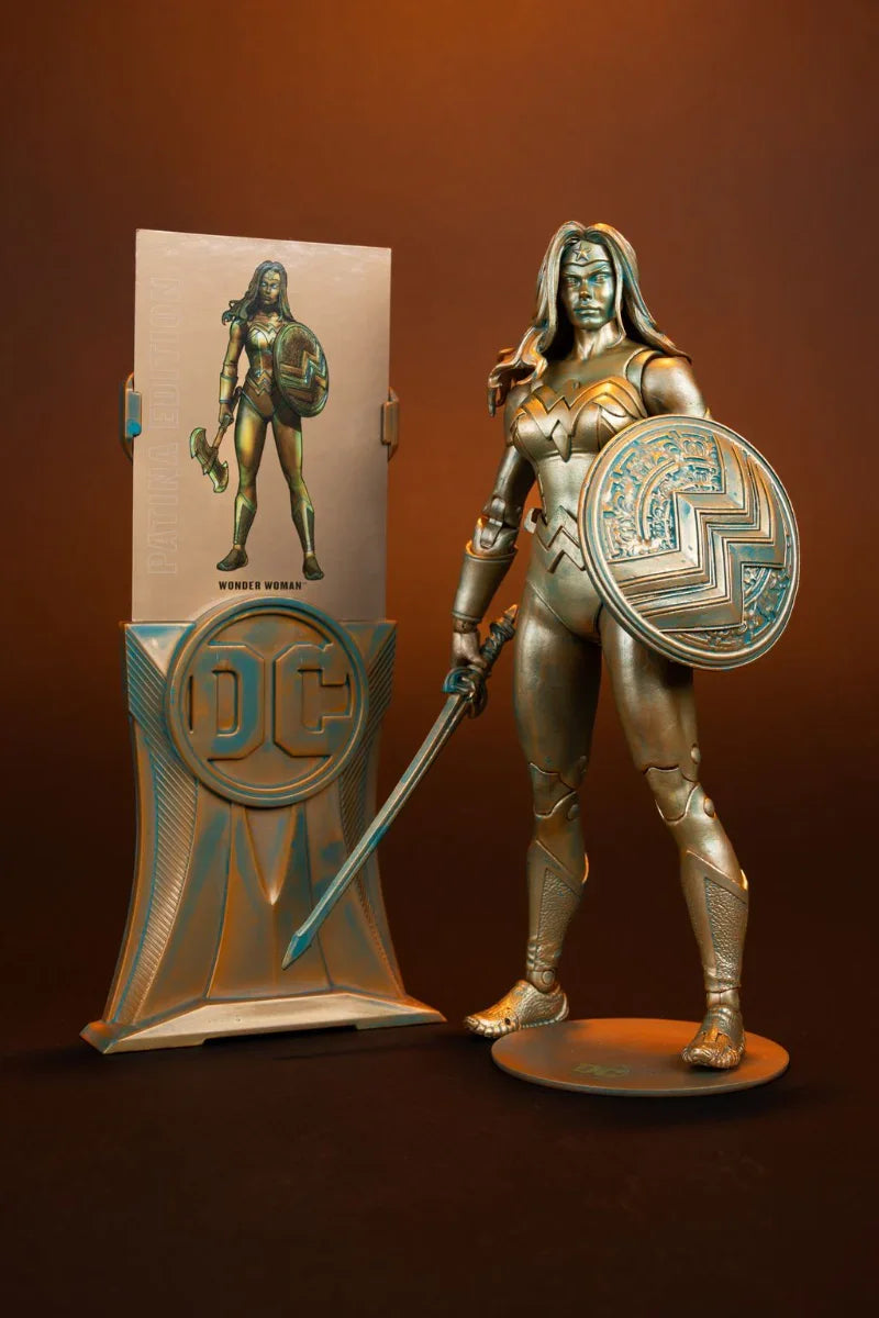 DC Multiverse - Wonder Woman (Classic) (Patina)(Gold Label) 7" Figure