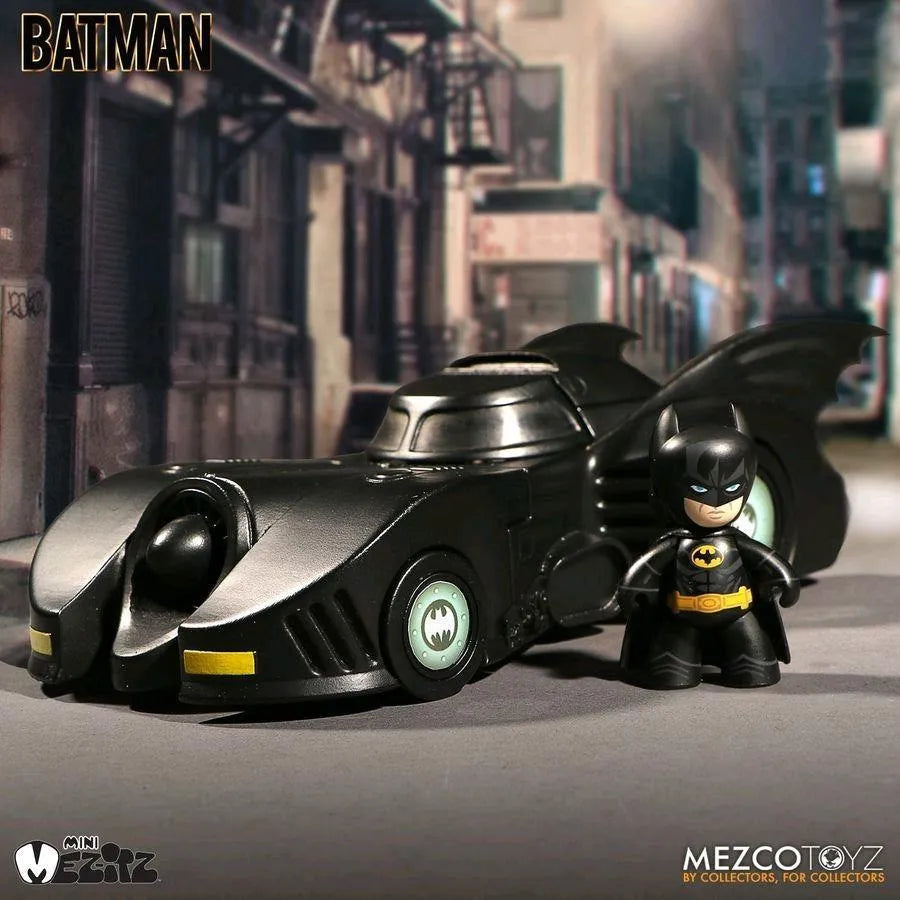 MEZ38205 Batman 1989 - Batman & Batmobile Mez-Itz - Mezco Toyz - Titan Pop Culture