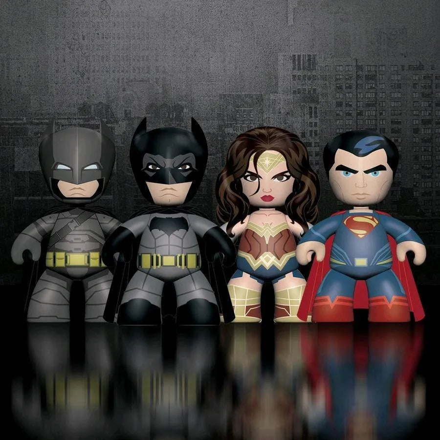 MEZ38270 BvS - Mez-itz 4Pk - Mezco Toyz - Titan Pop Culture