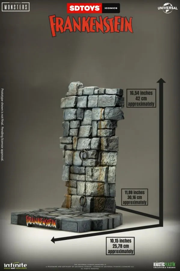 SDTUNI26954 Universal Monsters - Frankenstein's Castle Wall 1:6 Scale Diorama - SD Toys - Titan Pop Culture