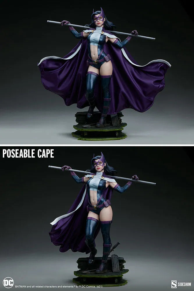 SID300780 DC Comics - Huntress Premium Format Statue - Sideshow Collectibles - Titan Pop Culture