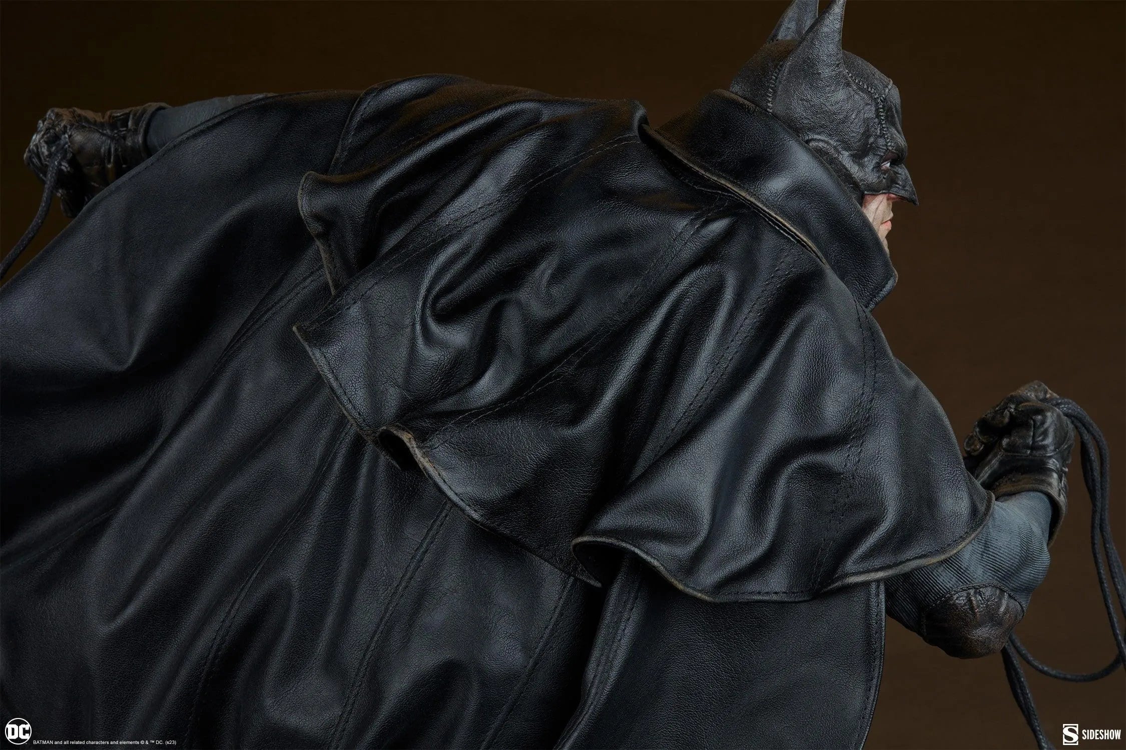 SID300804 Batman - Gotham by Gaslight Premium Format Statue - Sideshow Collectibles - Titan Pop Culture