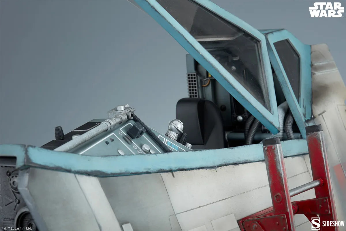 SID3008952 Star Wars - Luke & X-Wing: Red Five Standing By Premium Format Statue - Sideshow Collectibles - Titan Pop Culture