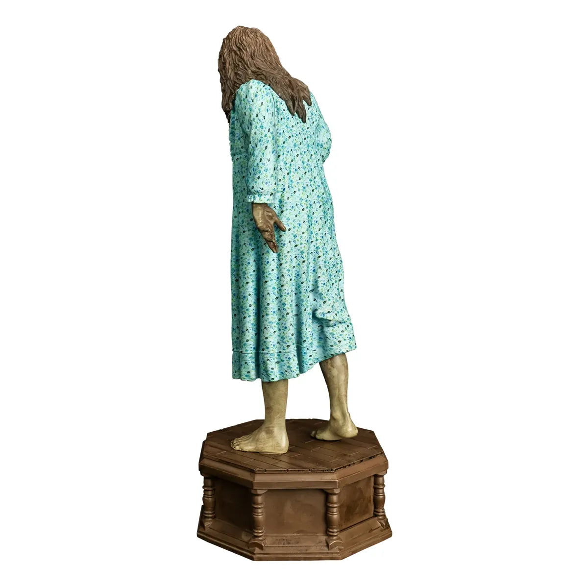 TTSTTWB144 Exorcist - Regan Statue - Trick or Treat Studios - Titan Pop Culture