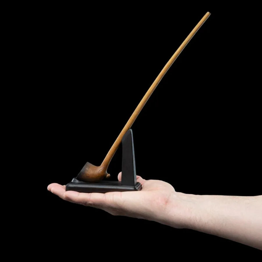 WET04678 The Lord of the Rings - Pipe of Aragorn Replica - Weta Workshop - Titan Pop Culture