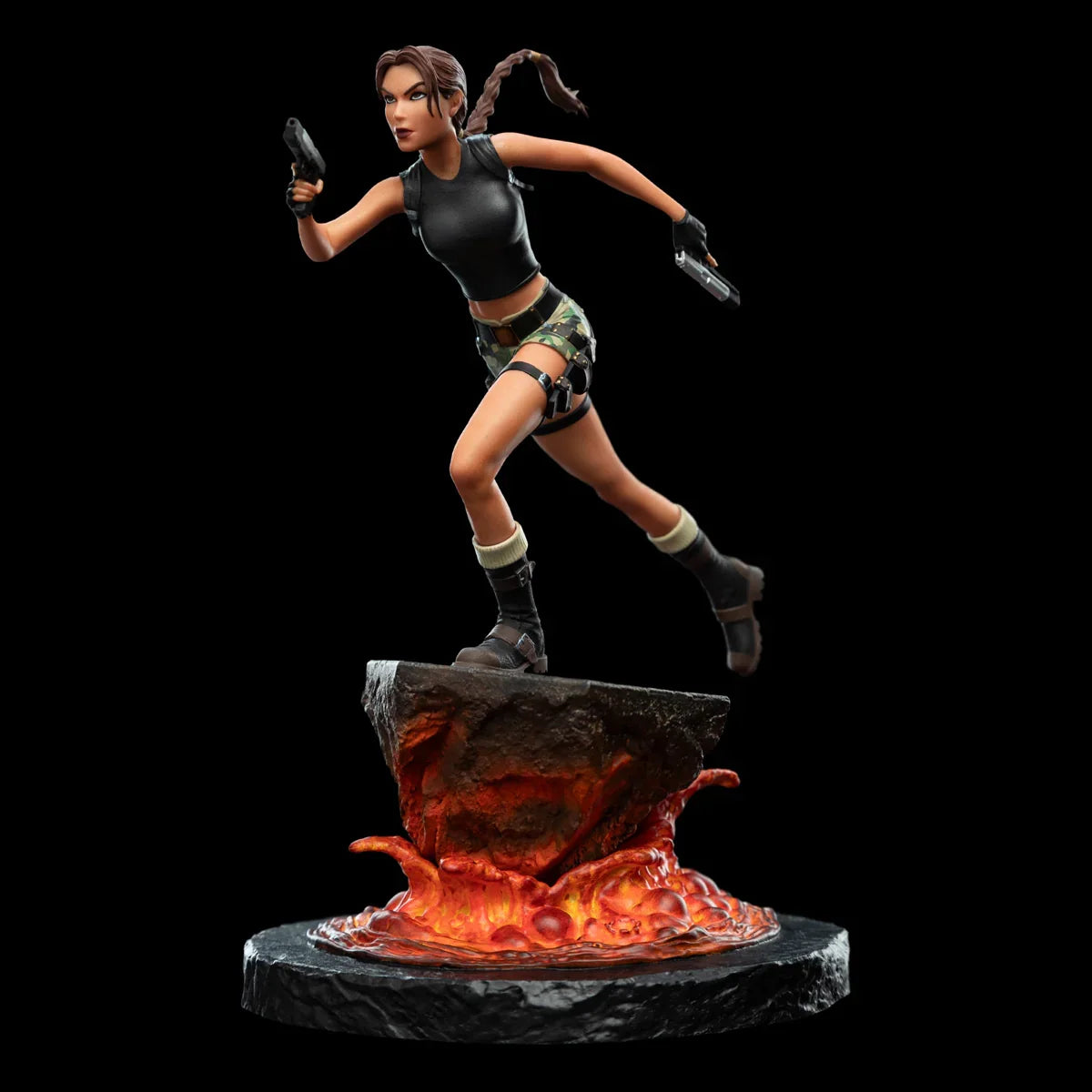 Tomb Raider - Figura en miniatura de Lara Croft: El Santuario de las Llamas