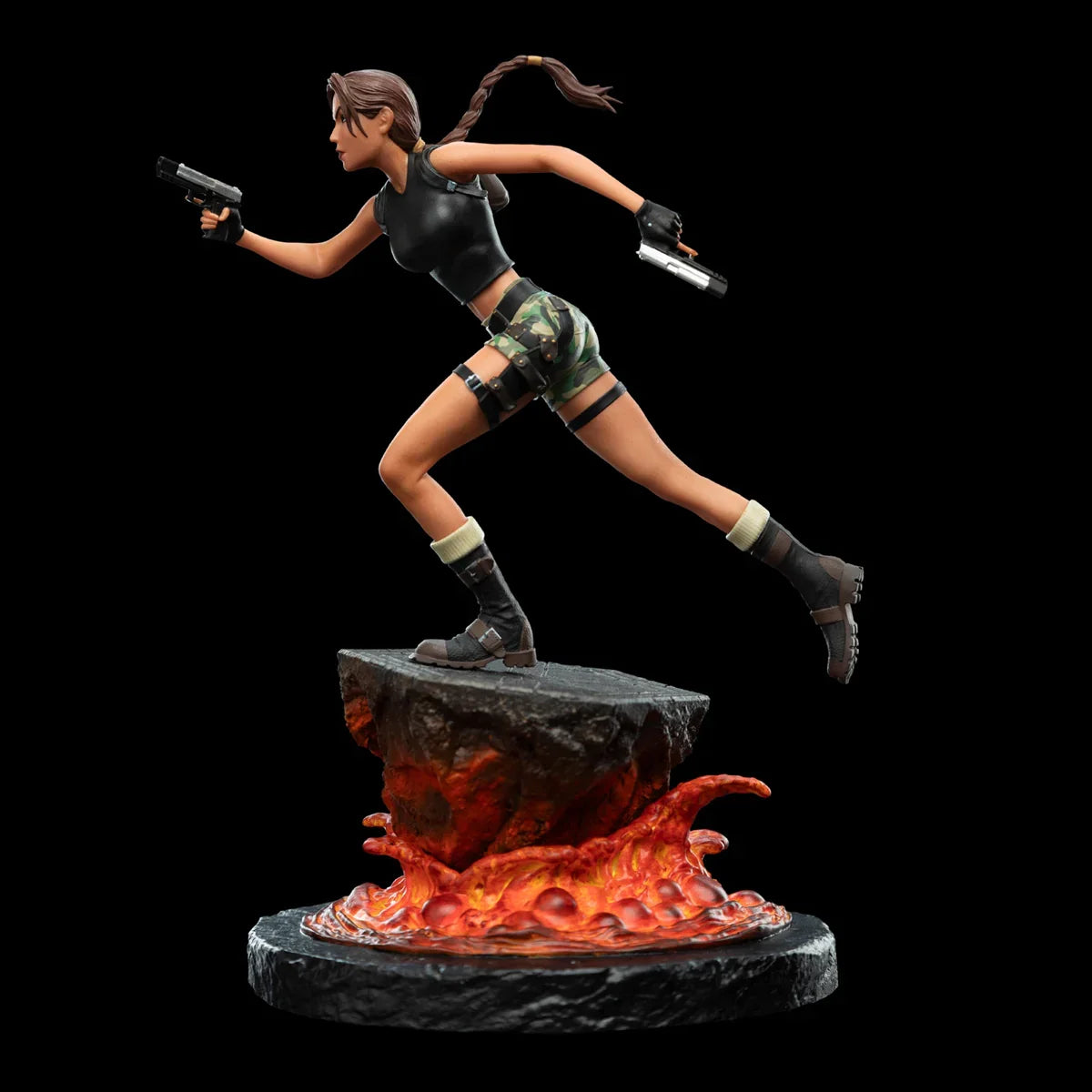 Tomb Raider - Figura en miniatura de Lara Croft: El Santuario de las Llamas
