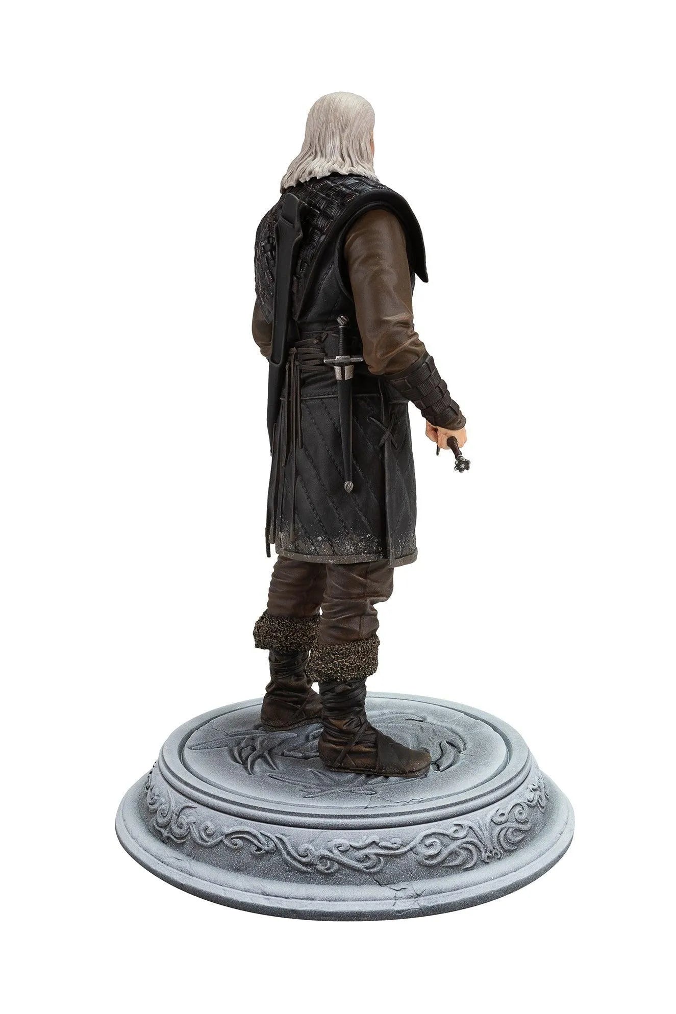 DHC3009-375 The Witcher (TV) - Vesemir Figure - Dark Horse Comics - Titan Pop Culture