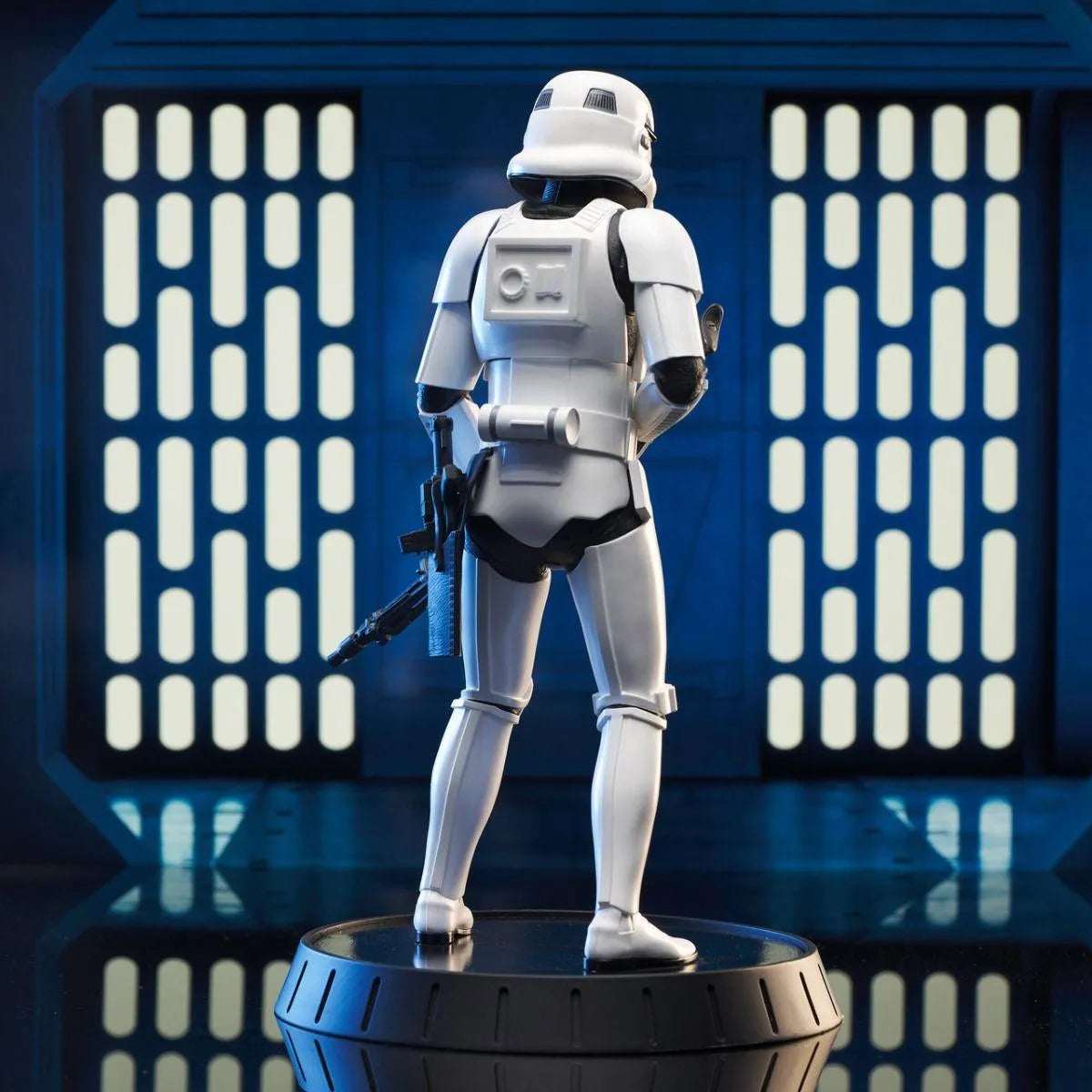 DSTJUN212277 Star Wars - Stormtrooper Milestones Statue - Diamond Select Toys - Titan Pop Culture