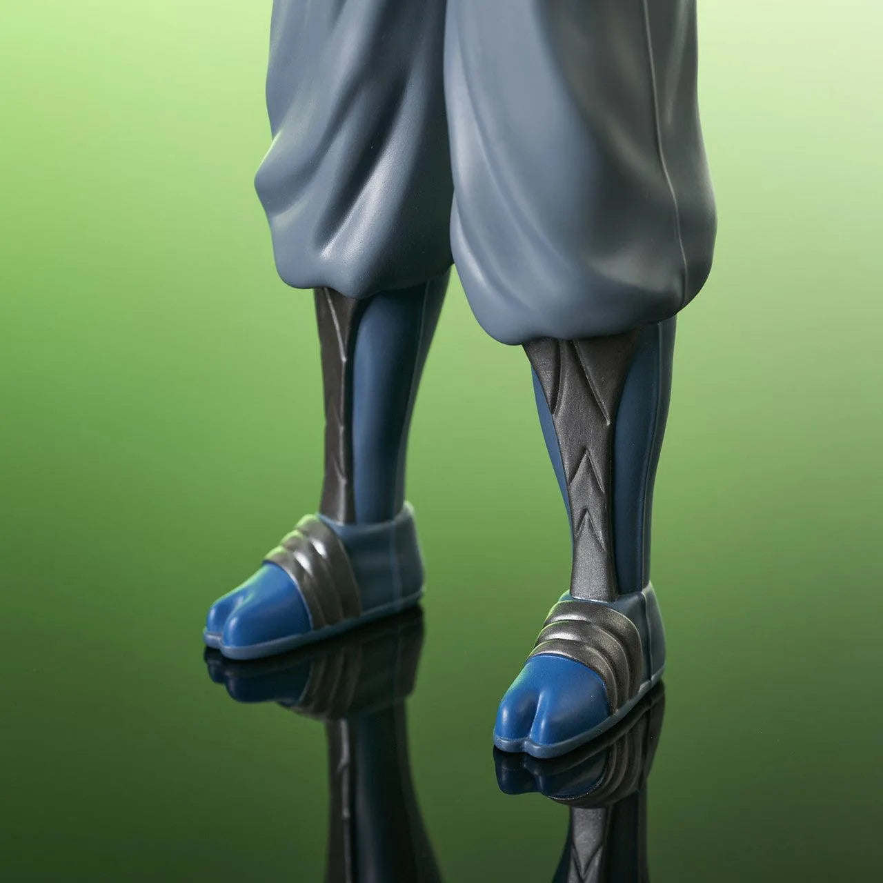 DSTNOV222333 Star Wars: The Mandalorian - Ahsoka Tano Jumbo Figure - Diamond Select Toys - Titan Pop Culture