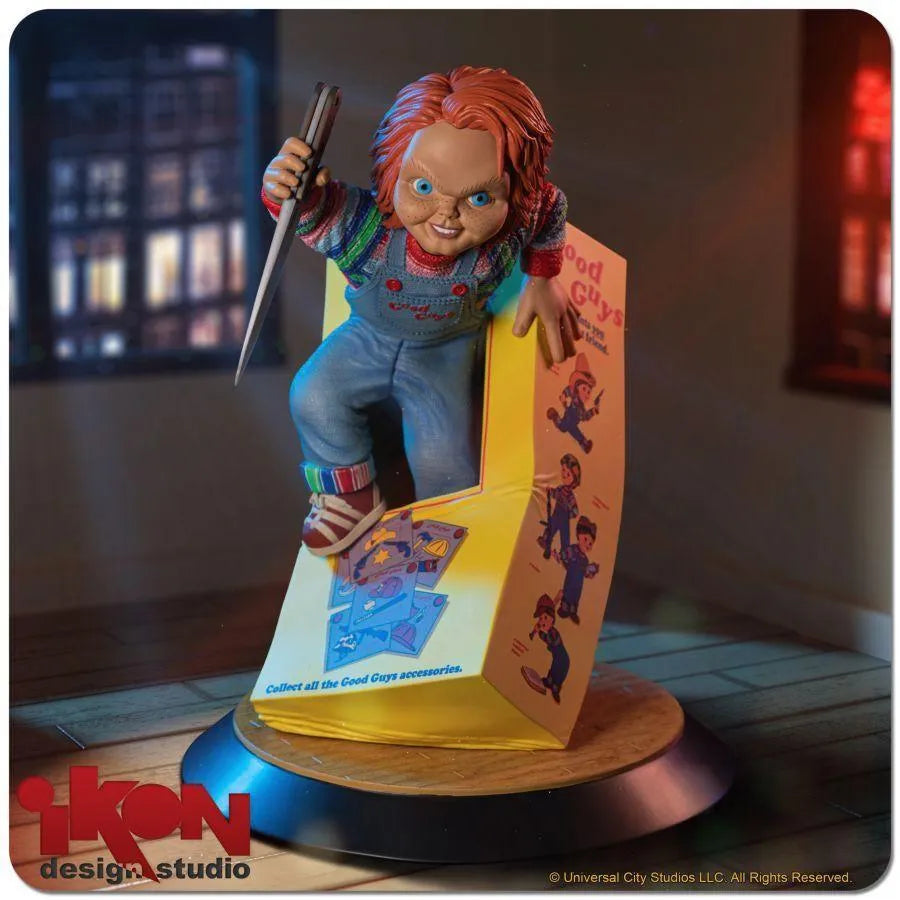 IKO1697 Child's Play - Chucky Breaking Free From Box PVC Statue - Ikon Design Studio - Titan Pop Culture