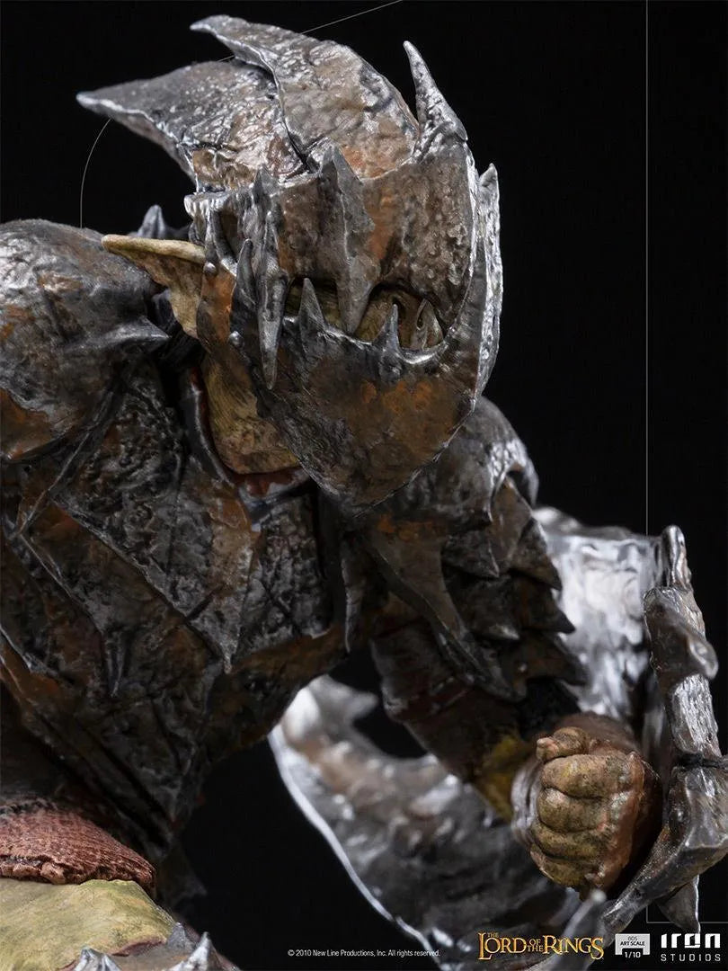 IRO27801 The Lord of the Rings - Orc Armored 1:10 Scale Statue - Iron Studios - Titan Pop Culture