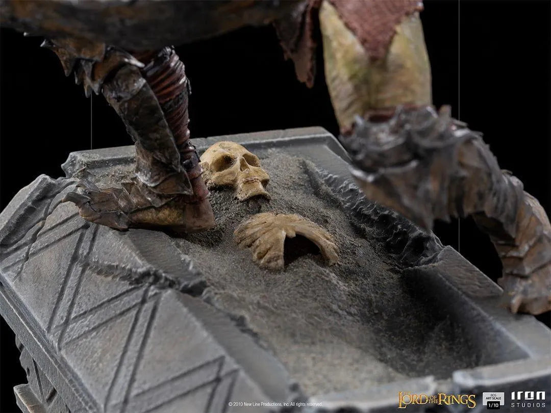 IRO27801 The Lord of the Rings - Orc Armored 1:10 Scale Statue - Iron Studios - Titan Pop Culture