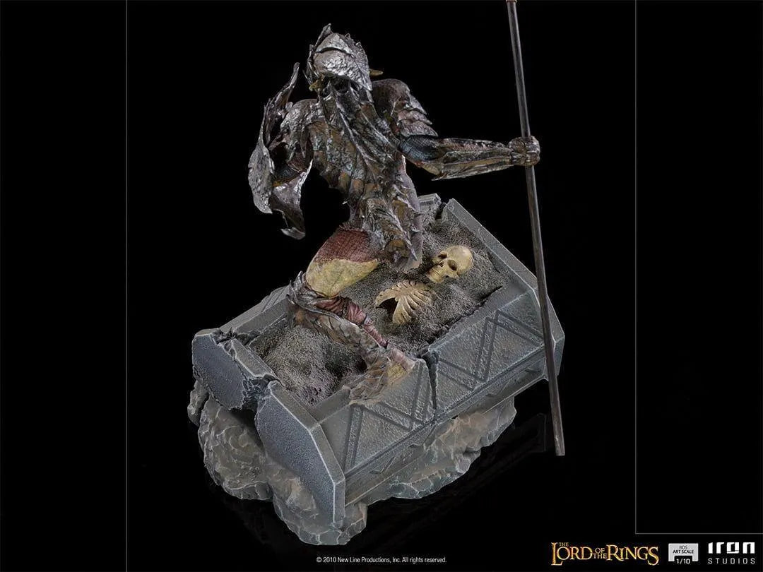 IRO27801 The Lord of the Rings - Orc Armored 1:10 Scale Statue - Iron Studios - Titan Pop Culture