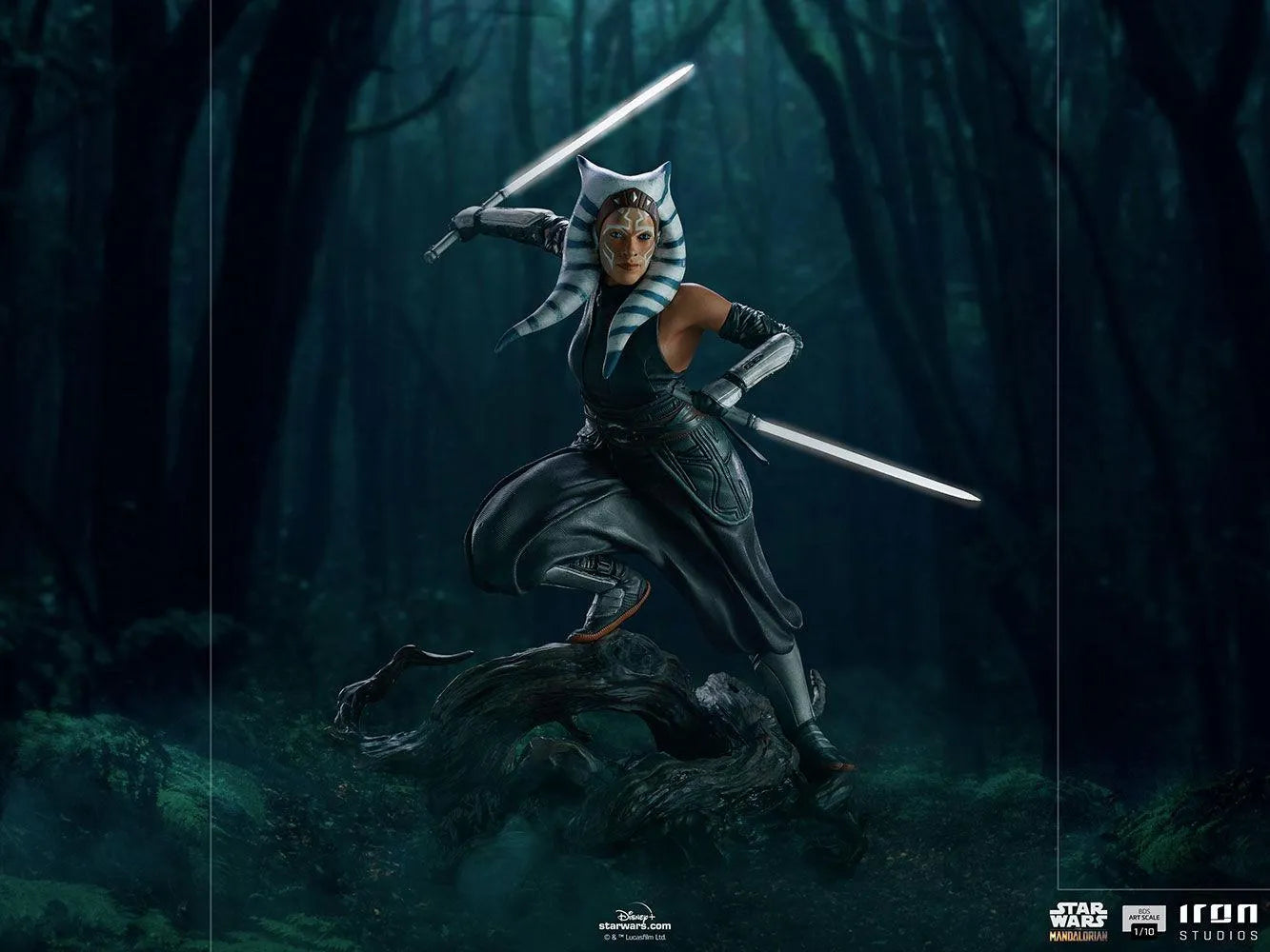 IRO28563 Star Wars - Ahsoka Tano 1:10 Scale Statue - Iron Studios - Titan Pop Culture