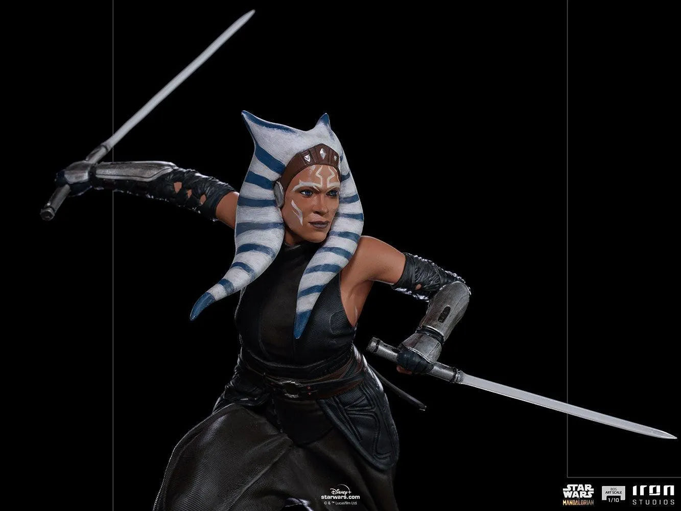 IRO28563 Star Wars - Ahsoka Tano 1:10 Scale Statue - Iron Studios - Titan Pop Culture