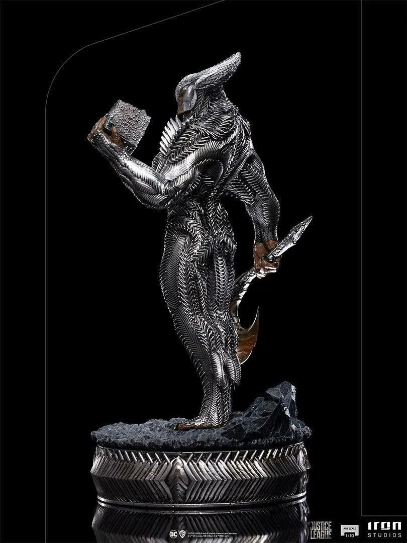 IRO29218 Zack Snyder's Justice League (2021) - Steppenwolf 1:10 Scale Statue - Iron Studios - Titan Pop Culture