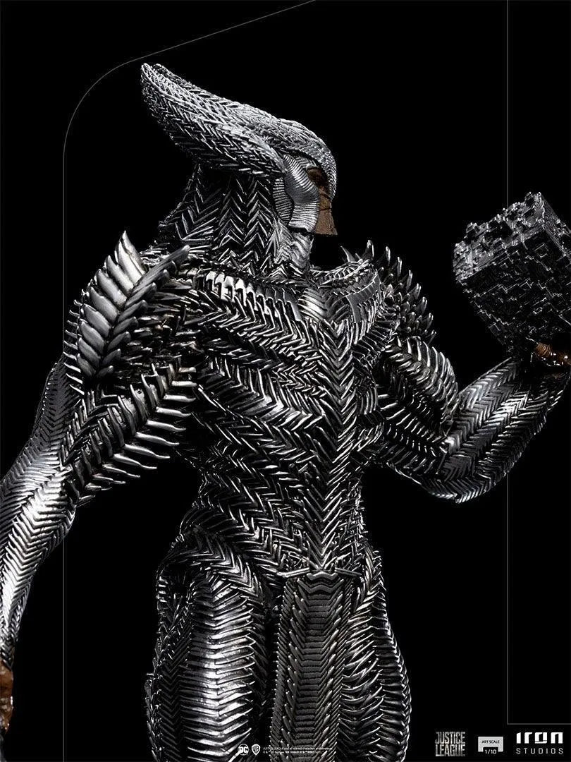 IRO29218 Zack Snyder's Justice League (2021) - Steppenwolf 1:10 Scale Statue - Iron Studios - Titan Pop Culture