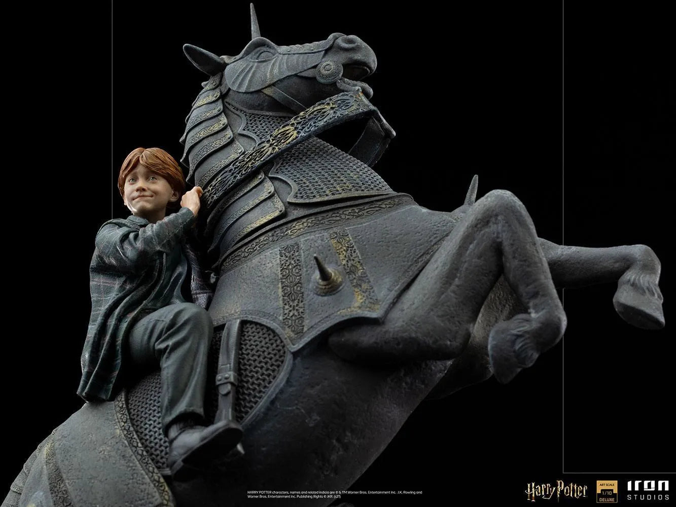IRO34997 Harry Potter - Ron Weasley Deluxe 1:10 Scale Statue - Iron Studios - Titan Pop Culture