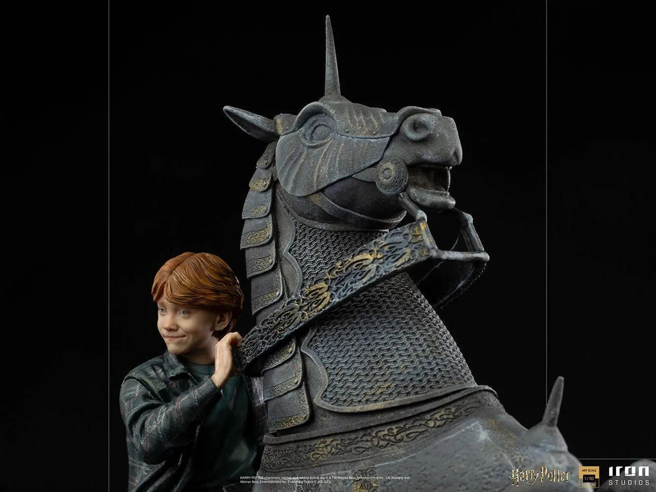 IRO34997 Harry Potter - Ron Weasley Deluxe 1:10 Scale Statue - Iron Studios - Titan Pop Culture