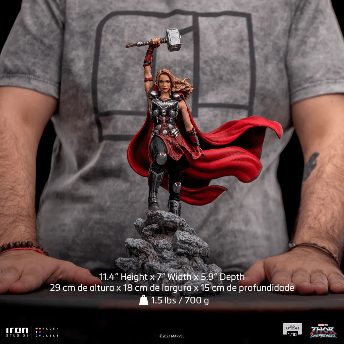 IRO51260 Thor 4: Love and Thunder - Mighty Thor (Jane Foster) 1:10 Scale Statue - Iron Studios - Titan Pop Culture