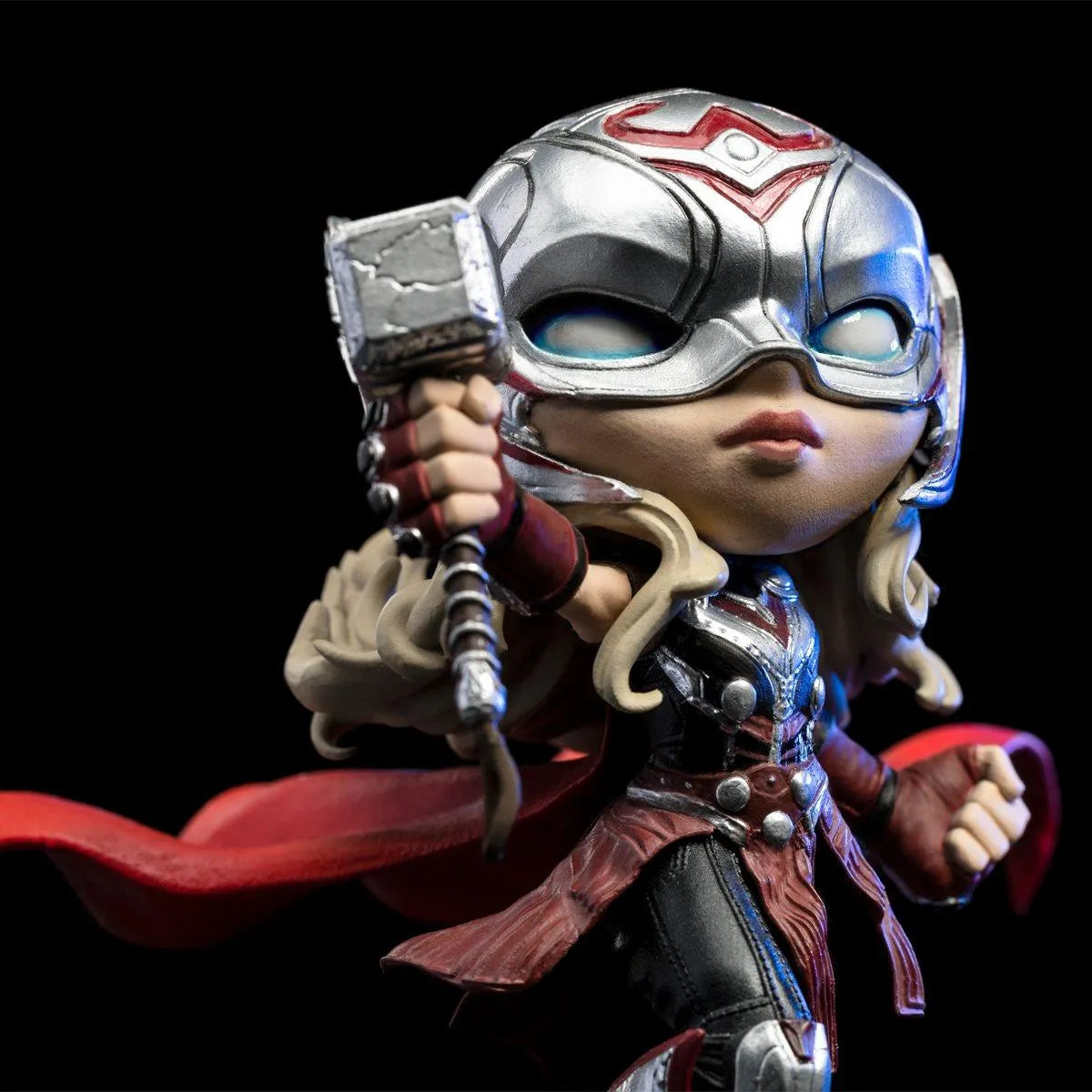 IRO51284 Thor 4: Love and Thunder - Mighty Thor Jane Foster Minico Vinyl - Iron Studios - Titan Pop Culture