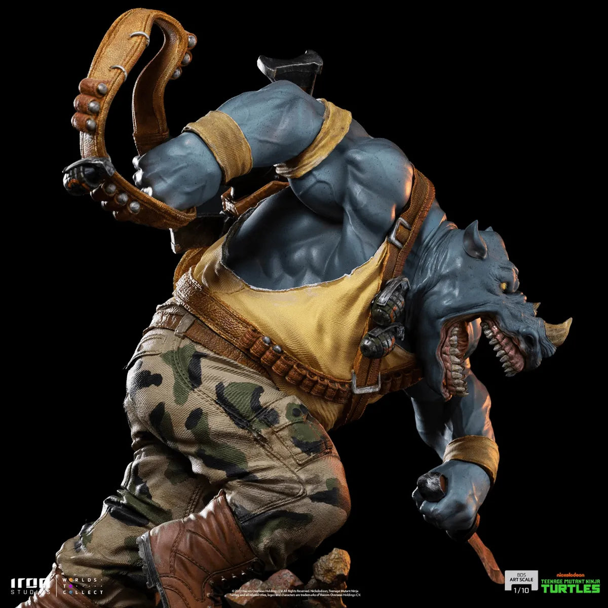 IRO53219 Teenage Mutant Ninja Turtles - Rocksteady 1:10 Scale Statue - Iron Studios - Titan Pop Culture