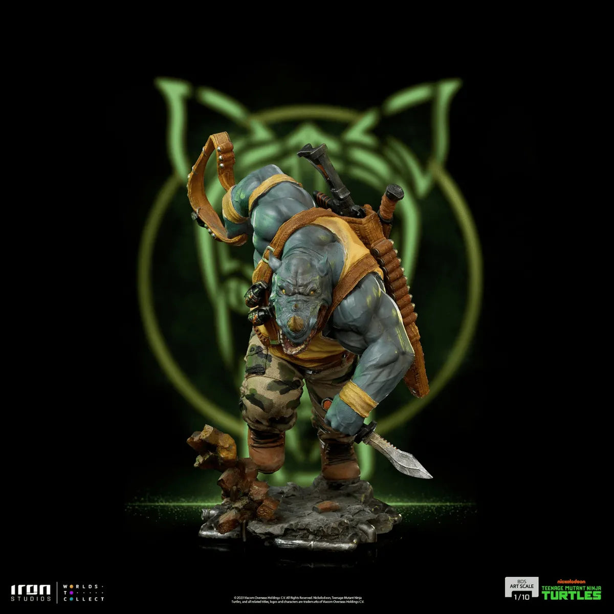 IRO53219 Teenage Mutant Ninja Turtles - Rocksteady 1:10 Scale Statue - Iron Studios - Titan Pop Culture
