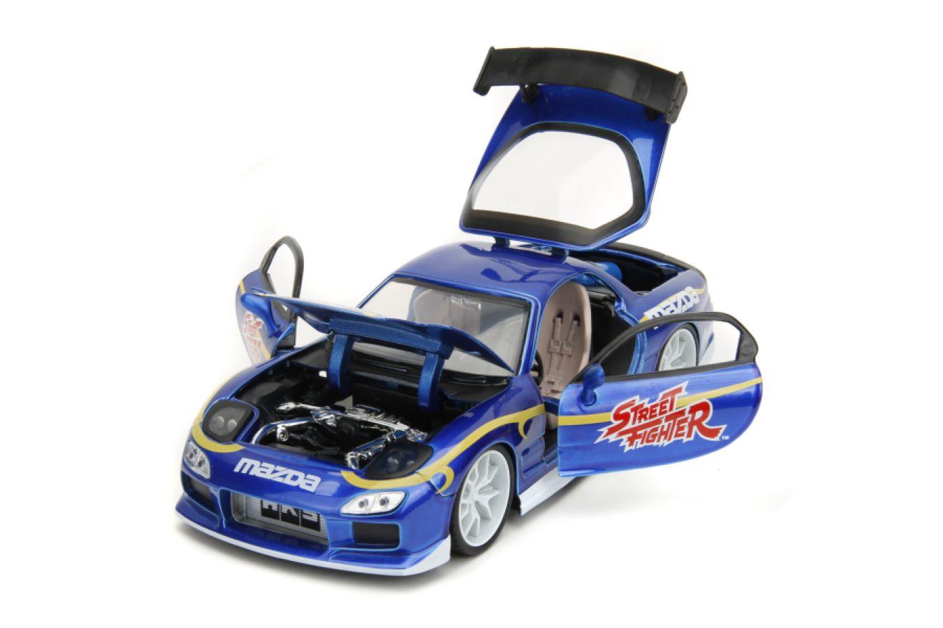 JAD30838 Street Fighter - Mazda RX-7 (1993) 1:24 Scale with Chun-Li Figure - Jada Toys - Titan Pop Culture