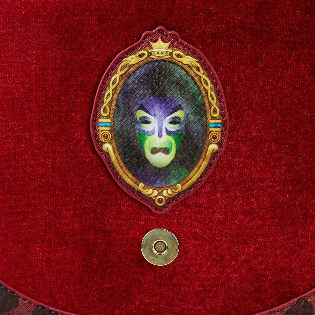 LOUWDTB2789 Snow White (1937) - Evil Queen Throne Crossbody - Loungefly - Titan Pop Culture