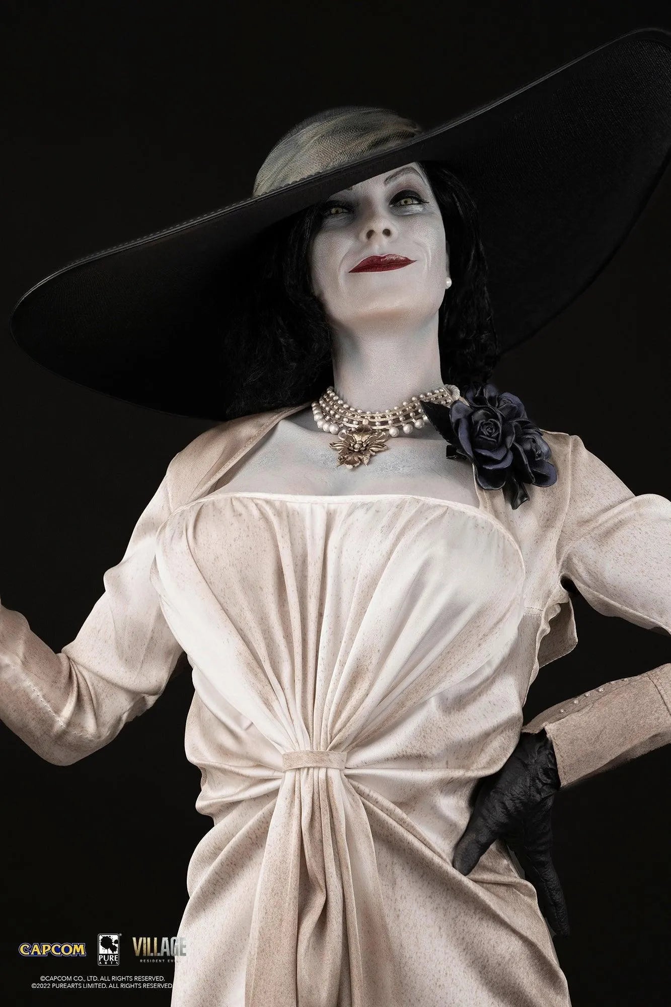 PURPA005RE Resident Evil - Lady Dimitrescu 1:4 Scale Statue - Pure Arts - Titan Pop Culture