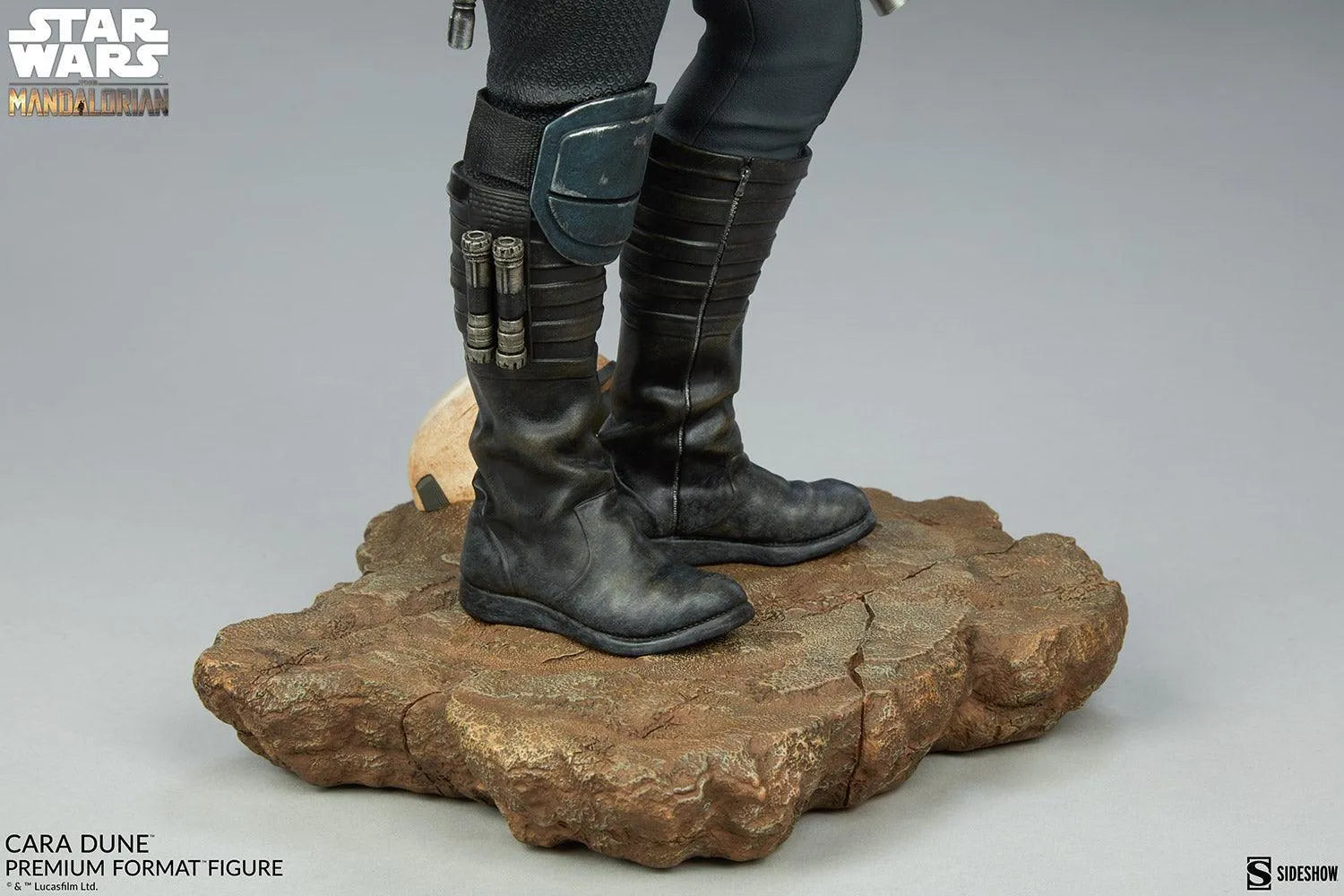 SID300789 Star Wars: The Mandalorian - Cara Dune Premium Format Statue - Sideshow Collectibles - Titan Pop Culture