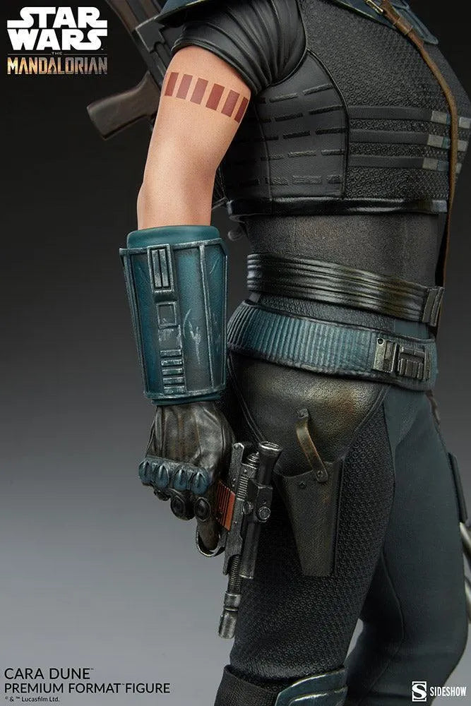 SID300789 Star Wars: The Mandalorian - Cara Dune Premium Format Statue - Sideshow Collectibles - Titan Pop Culture