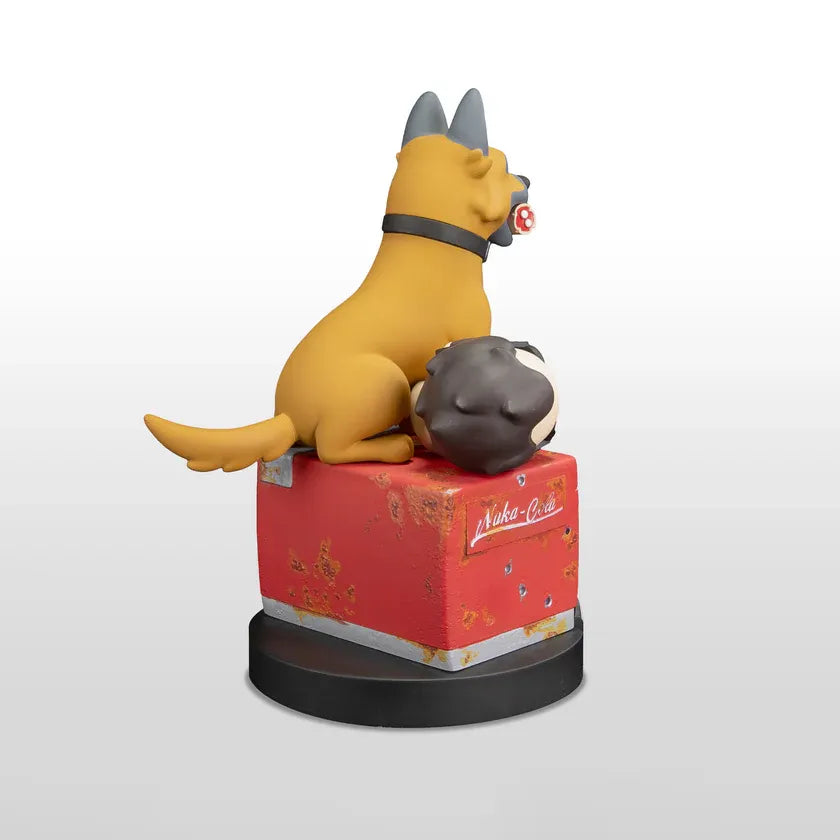 DHC3016-645 Fallout (TV) - CX404 & Wilzig (Head) 8'' Stylised Figure - Dark Horse Comics - Titan Pop Culture