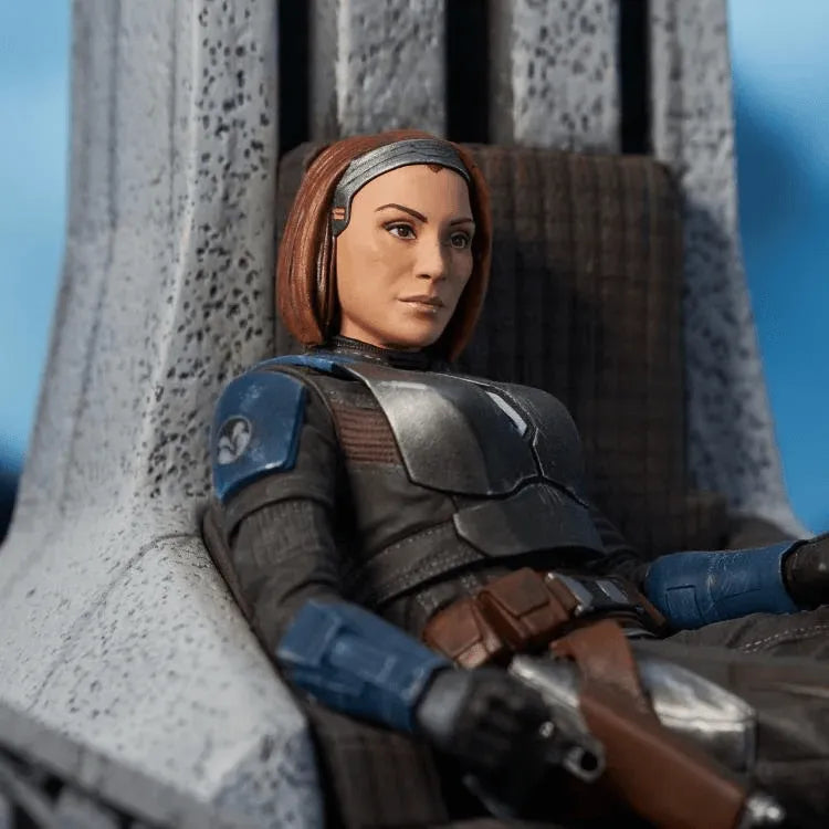 DSTMAR242255 Star Wars: Mandalorian - Bo-Katan on Throne Statue - Diamond Select Toys - Titan Pop Culture
