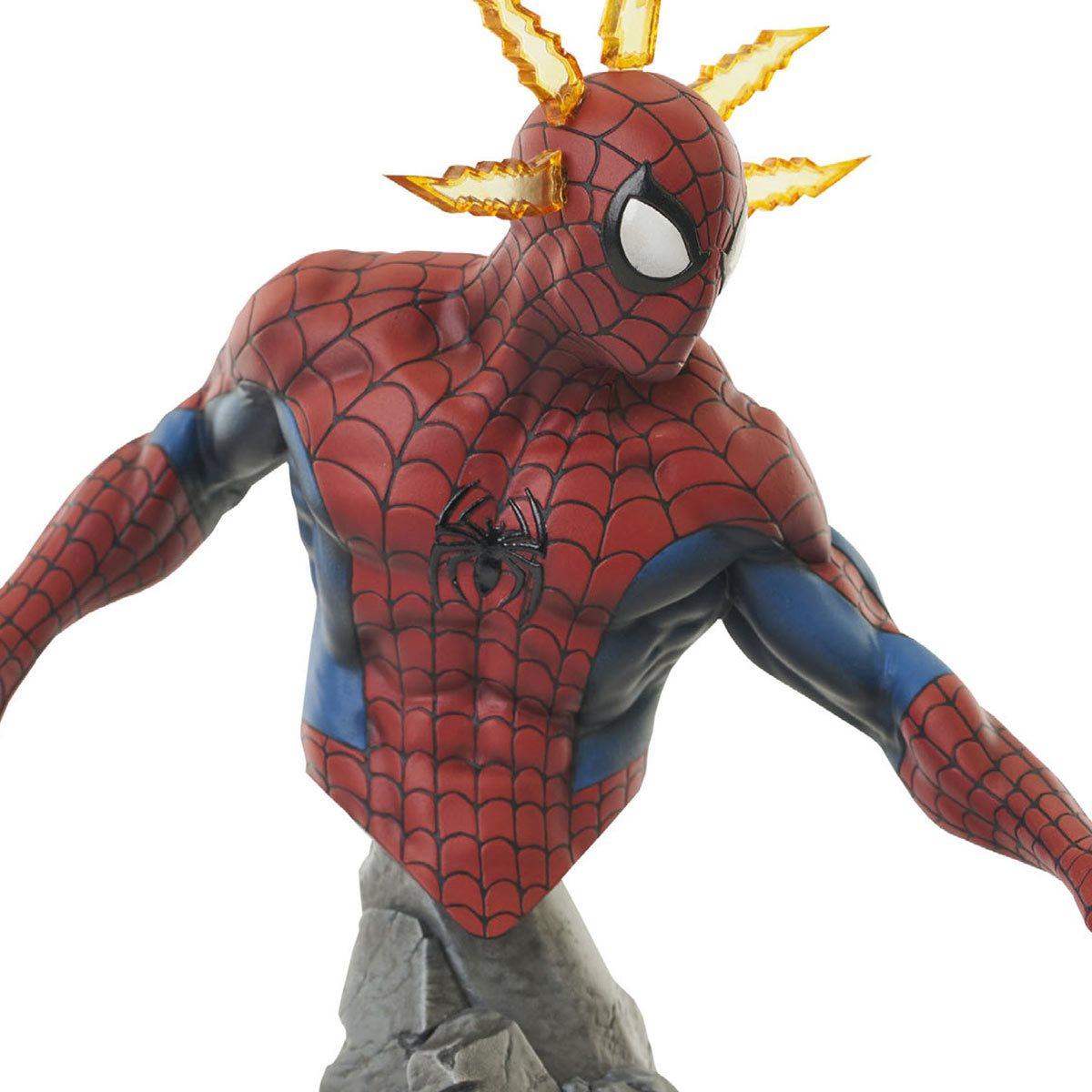 DSTOCT222361 Marvel Comics - Spider-Man 1:7 Scale Bust - Diamond Select Toys - Titan Pop Culture