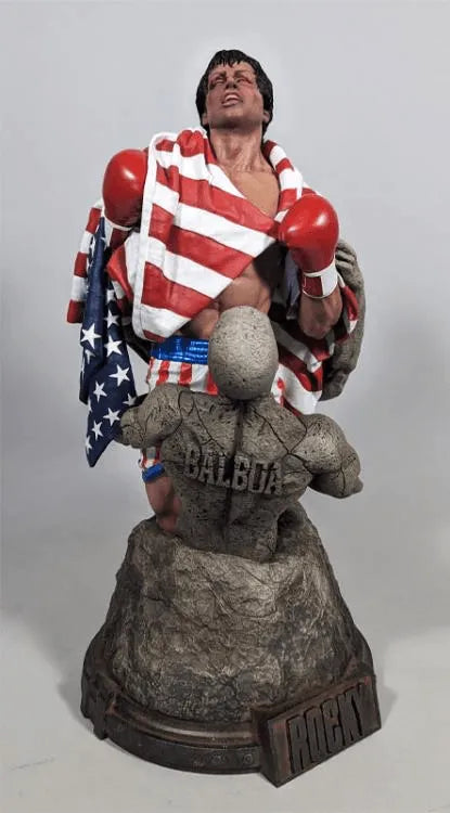 HOL9466 Rocky IV - Rocky 1:4 Scale Statue - Hollywood Collectibles Group - Titan Pop Culture