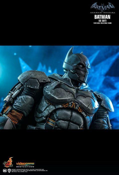 HOTVGM52 Batman: Arkham Origins - Batman (XE Suit) 1:6 Scale 12" Action Figure - Hot Toys - Titan Pop Culture